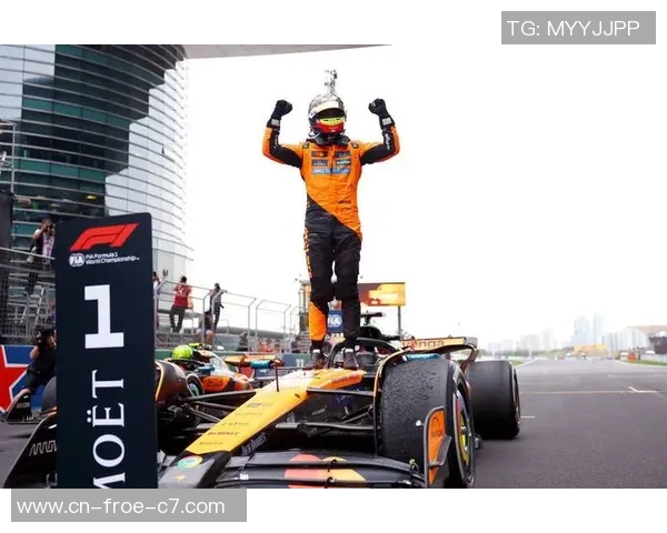 更多时刻陪同家人！F1传奇车手宣告退役，曾夺年度车手总冠军